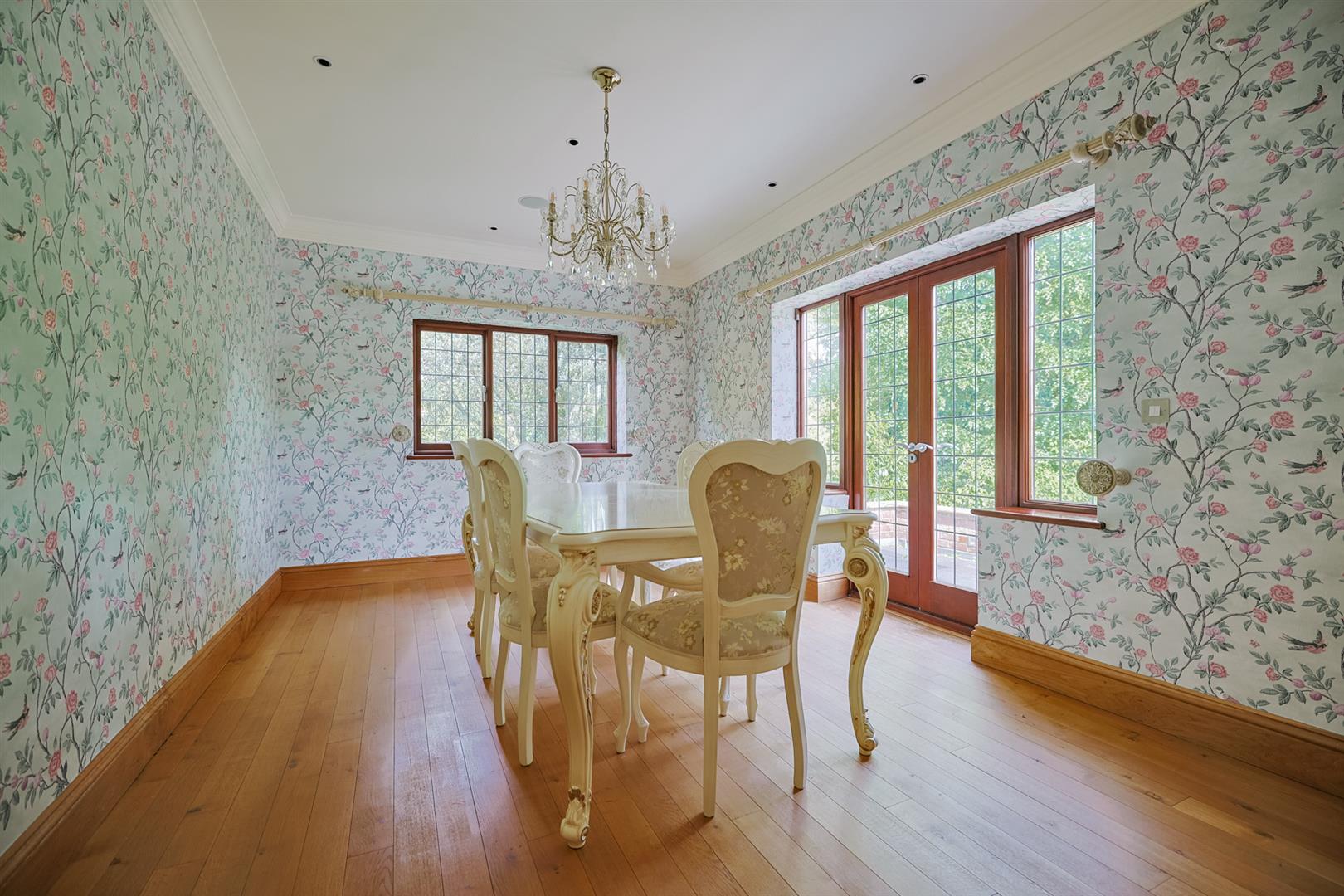325 Gower Road, Killay, Swansea, SA2 7AE